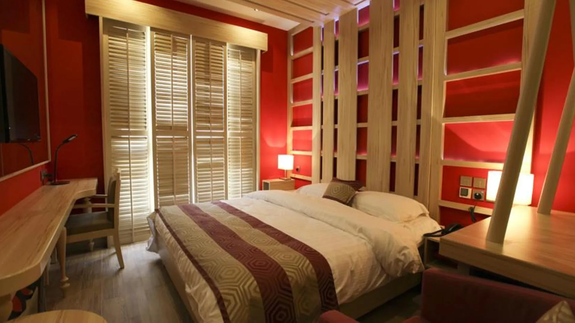 Palette Royal Reflections Hotel And Spa Dubai 4*,