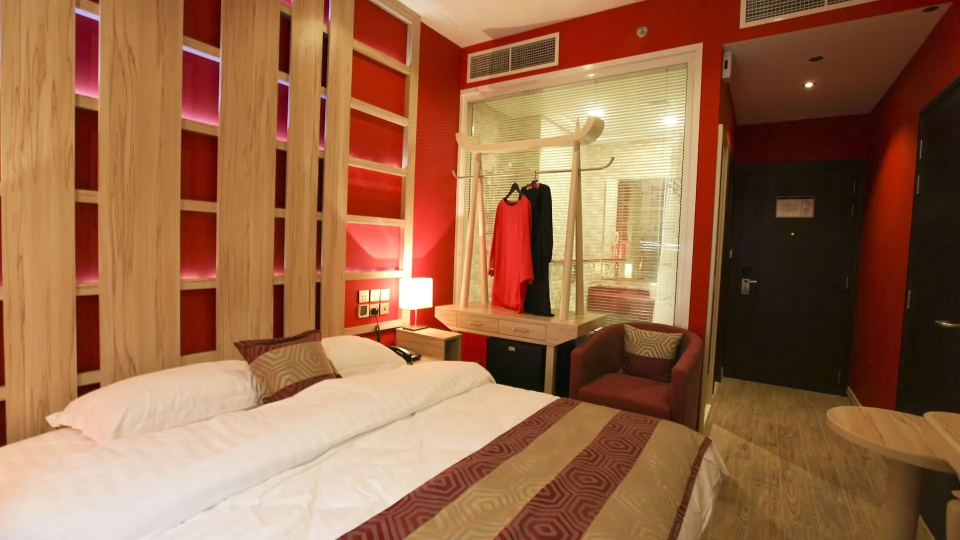 Palette Royal Reflections Hotel And Spa Dubaj