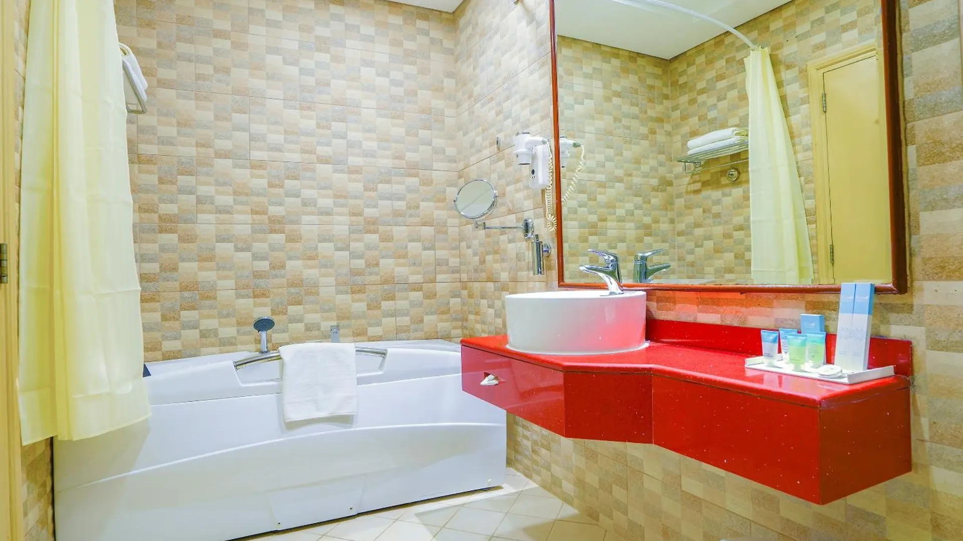 Palette Royal Reflections Hotel And Spa Dubai