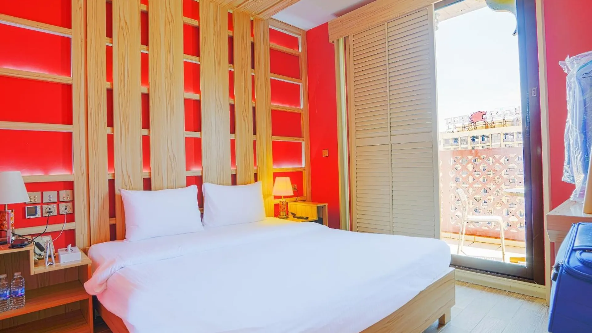 Palette Royal Reflections Hotel And Spa Dubai 4*,  Birleşik Arap Emirlikleri